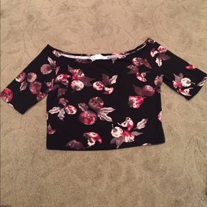 Off the shoulder floral crop top!