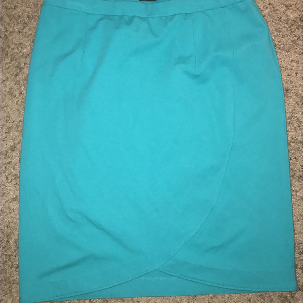 Turquoise skirt size xl. Hardly worn
