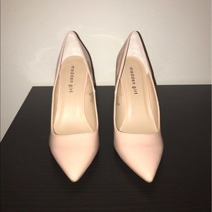 Brand New Madden Girl Ohnice nude patent pump