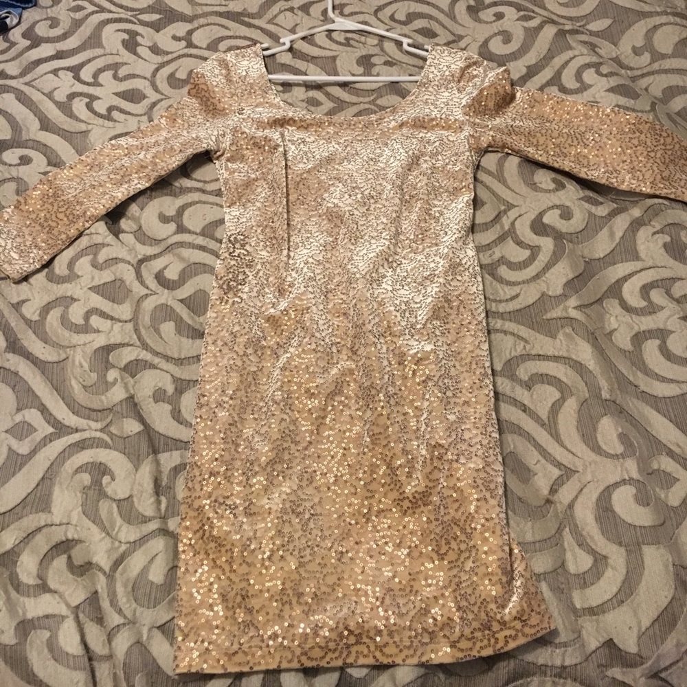 Gold Velvet