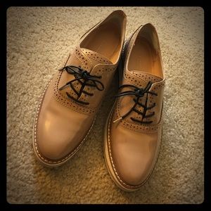 Zara woman nude patent leather platform bluchers