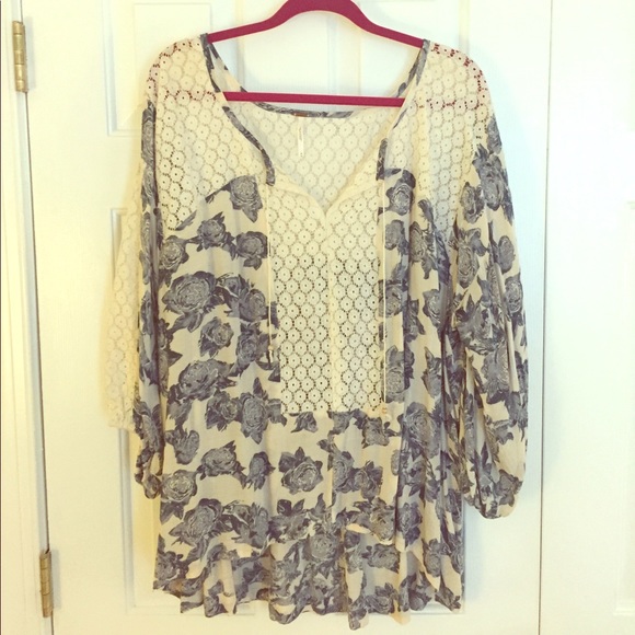 Free People Flower Blouse - Picture 2 of 4