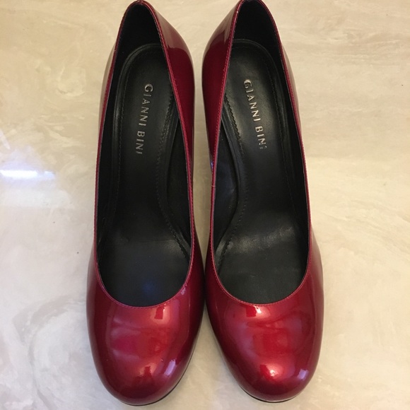 Shoes - Gianni Bini heels