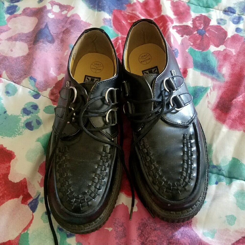 TUK Black leather creeper shoes