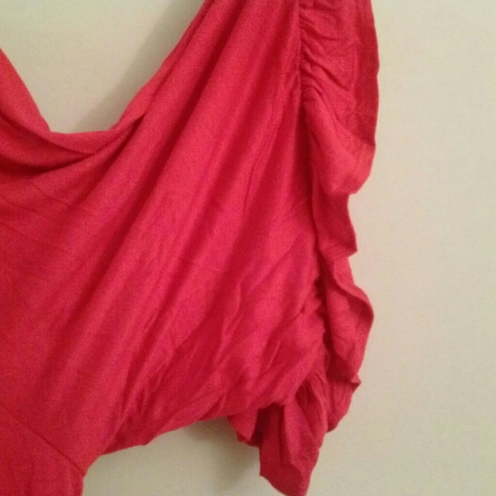 HOST PICK!! Made in USA Beautiful Top bell sleeves - Picture 3 of 4