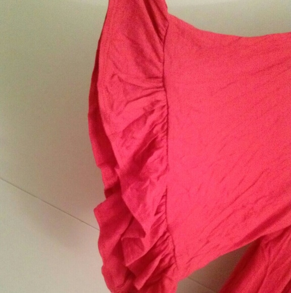 HOST PICK!! Made in USA Beautiful Top bell sleeves - Picture 2 of 4