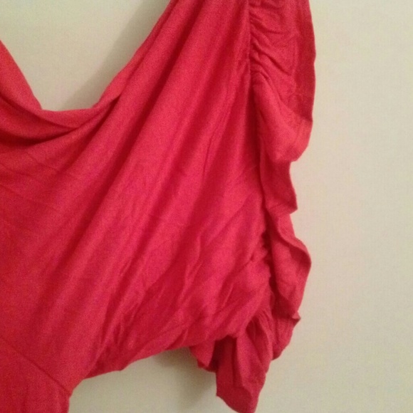 HOST PICK!! Made in USA Beautiful Top bell sleeves - Picture 3 of 4