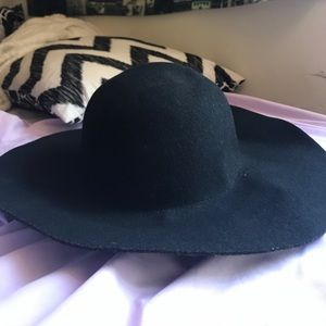 Black wide rimmed Forever 21 hat.