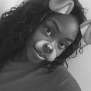 Meet your Posher, Ebony