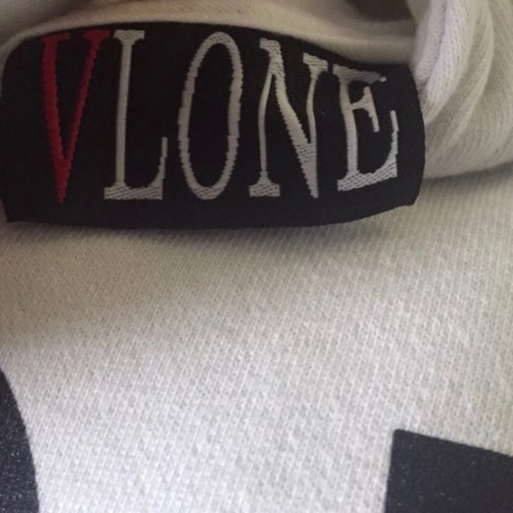 White Vlone Hoodie Reversible - Picture 4 of 4