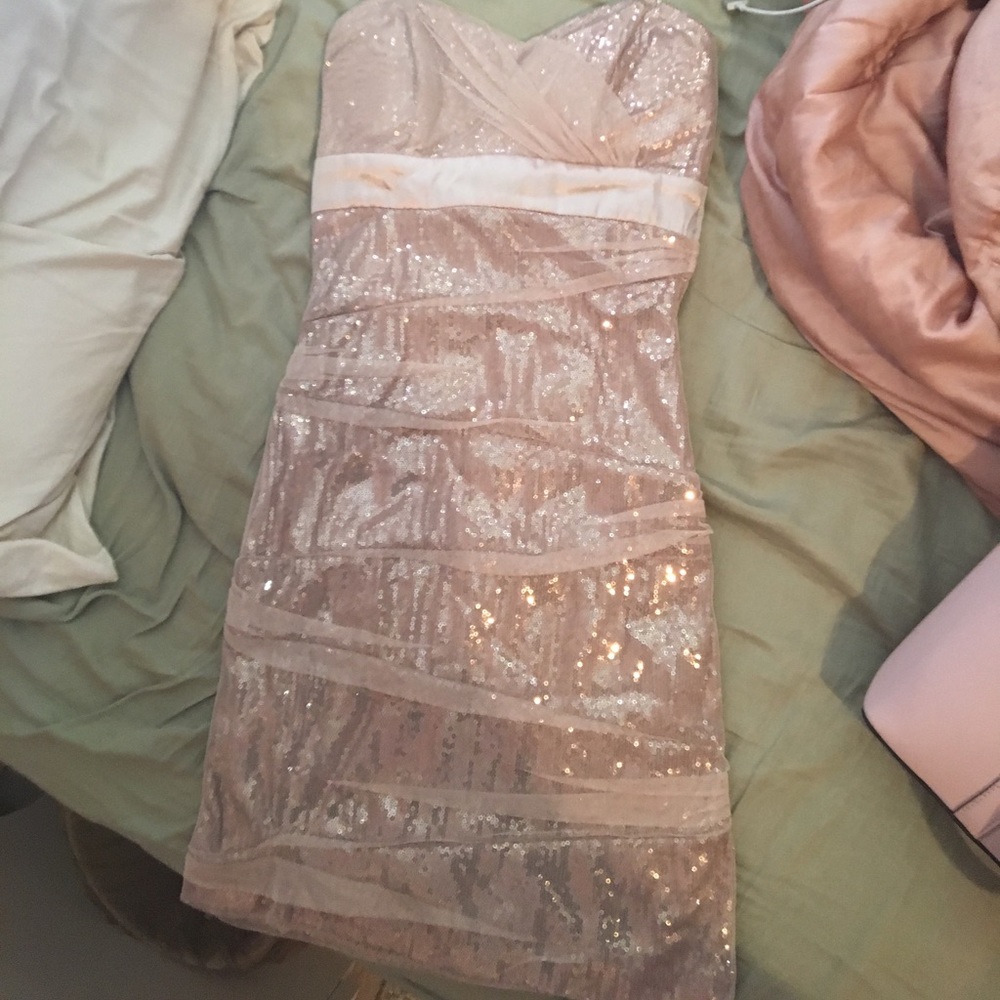 Dress never worn before