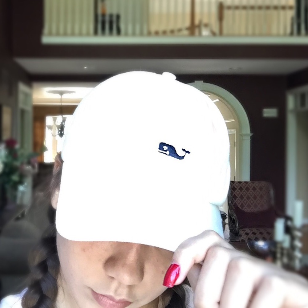 Vineyard vines hat