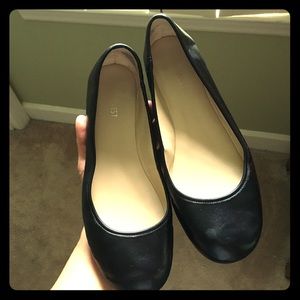 Nine West black flats