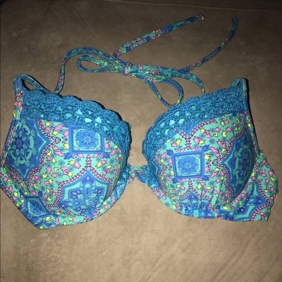 Aerie Push-Up Bikini Top 32C (Offers Welcome) - Picture 1 of 3
