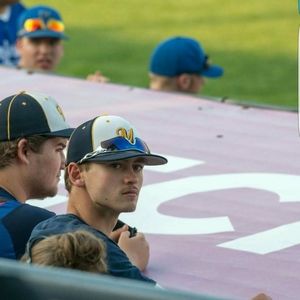 Meet your Posher, Levi