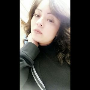 Meet your Posher, Nayeli