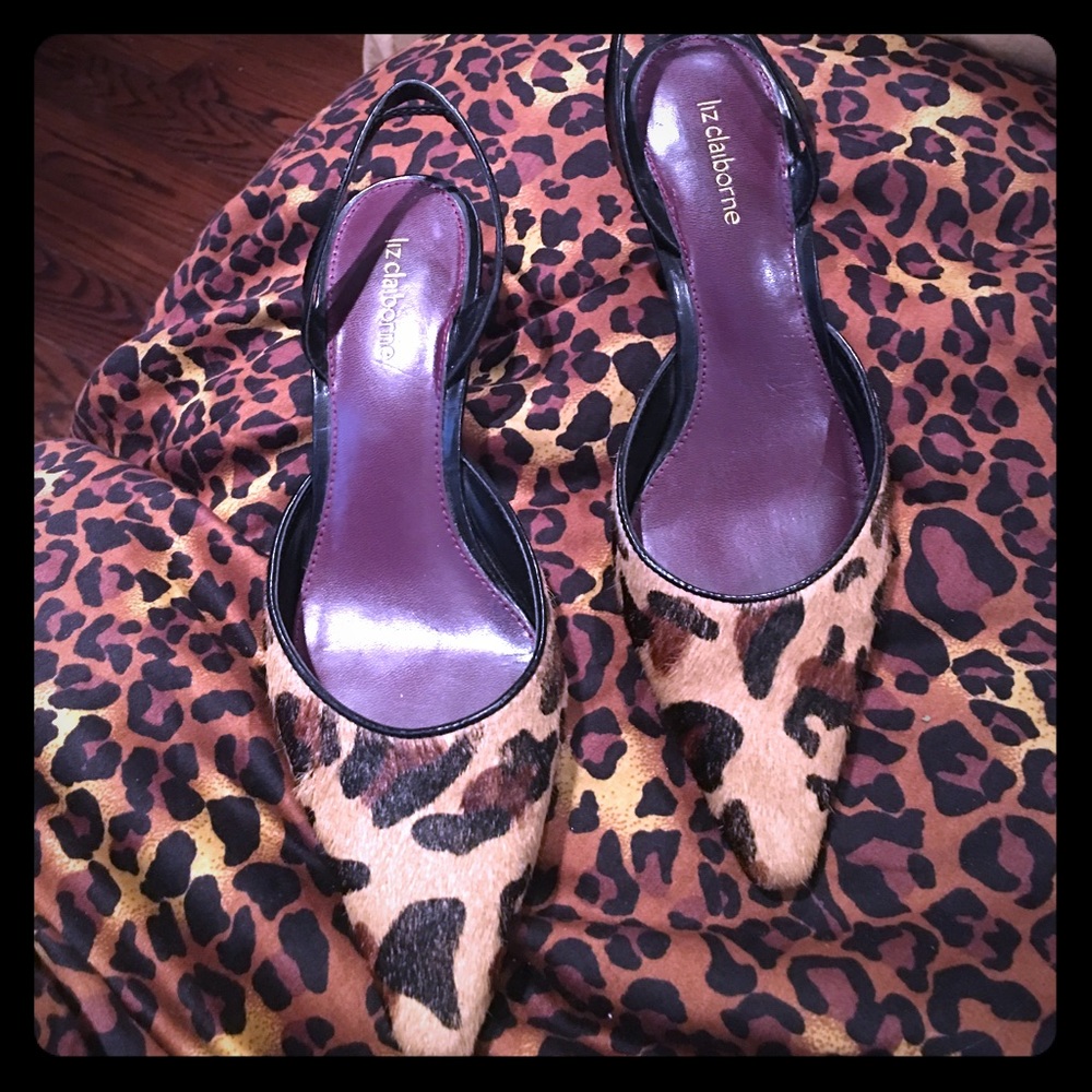 Liz Claiborne leopard true hair sling backs
