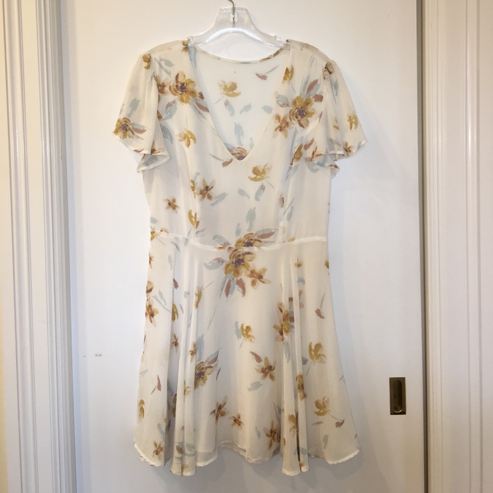 *final price* Flowy dress