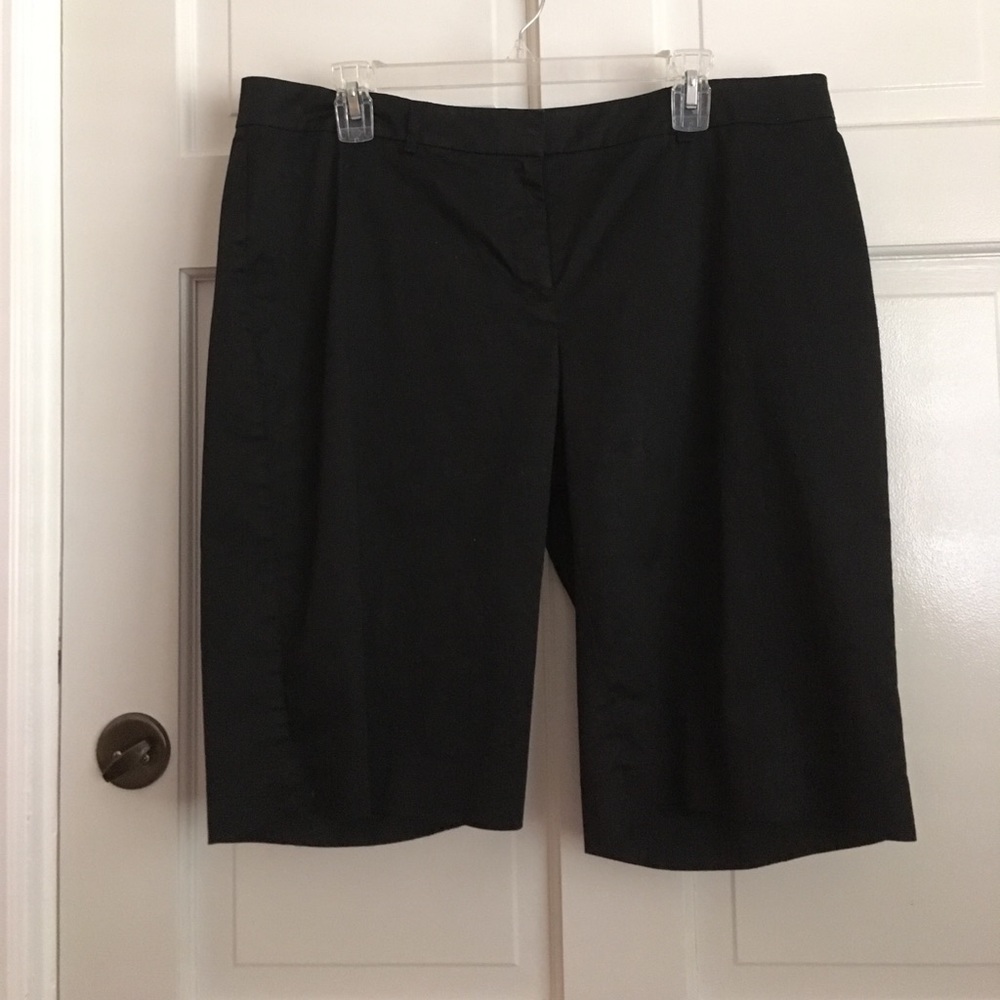 Michael Michael Kors, Size 14 Black Shorts