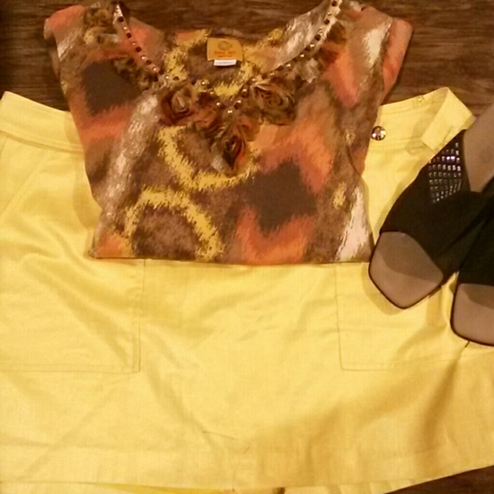 Rudy Rd. Dillard's cotton pretty summer top sz. PL