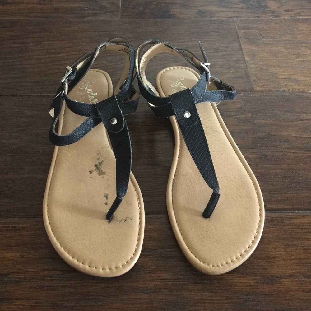 Anthropologie black sandals by Seychelles, sz 8