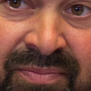 Meet your Posher, Devin