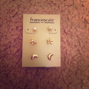 Francesca's stud gold earrings