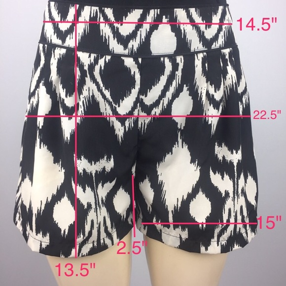 ⭐️Under Skies Patterned Shorts - Picture 8 of 8