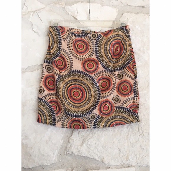 Sequin Patterned BodyCon Mini Skirt - Picture 1 of 1