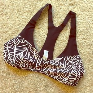 Lululemon palm print swim top