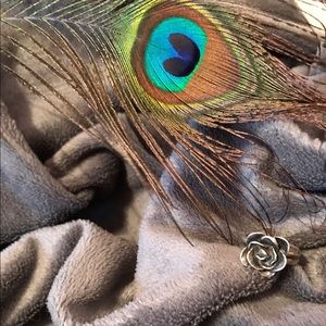 Authentic Silpada Flower Ring