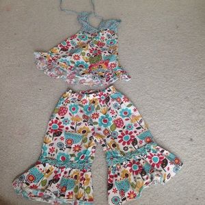 Jelly the pug halter tie top w Capri ruffle pant