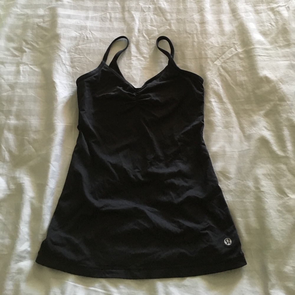 Lululemon black tank top