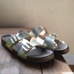 Steve Madden Birkenstock style shoes