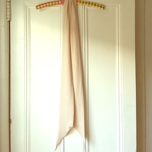 Wilfred for Aritzia Serres Skinny Scarf