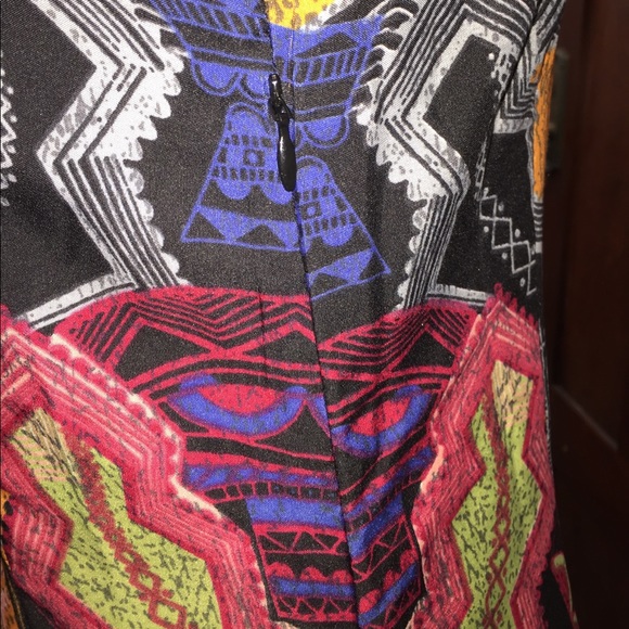 Black Based Multicolored Dress - Picture 5 of 5