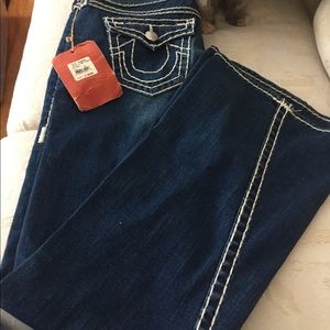 Size 32 Women's "Joey Super T" True Religion Jeans