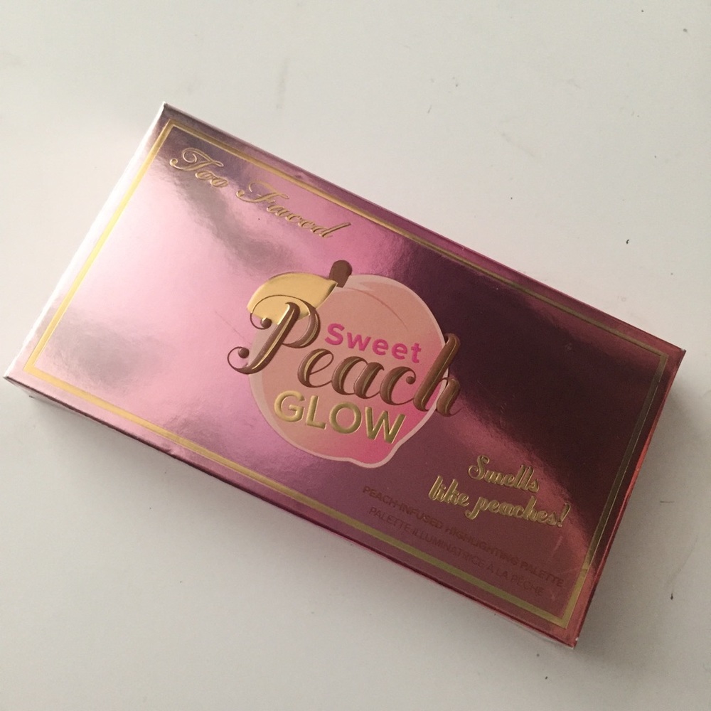 Brand New - Too Faced Sweet Peach Glow Kit