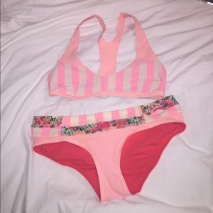 Lululemon Swim Set (TOP ONLY)