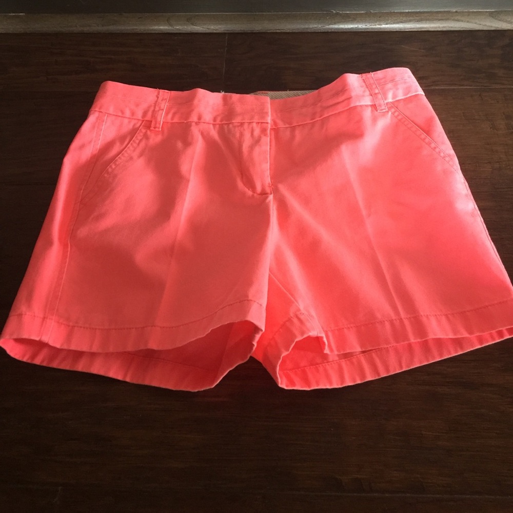 J Crew shorts, 5" inseam, sz 6. Like new!!