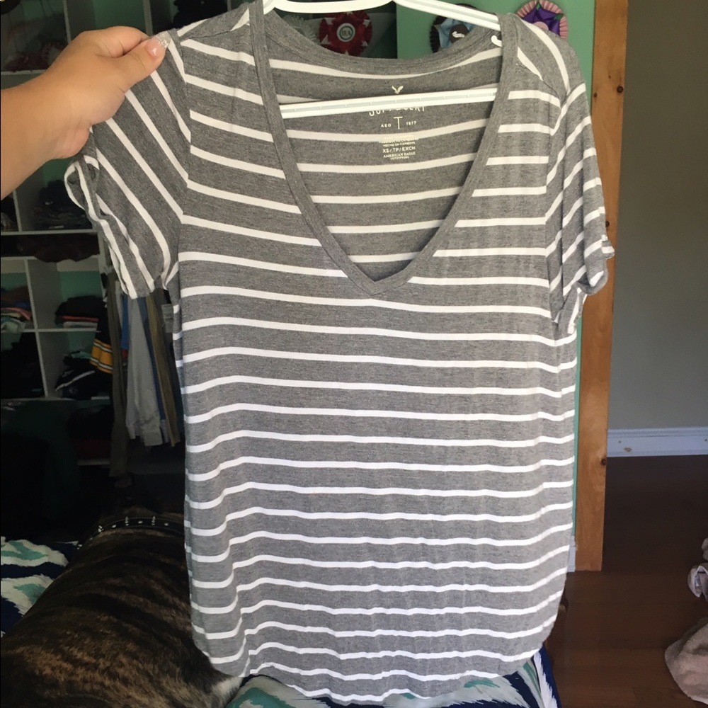 Soft AE stripped shirt grey and white