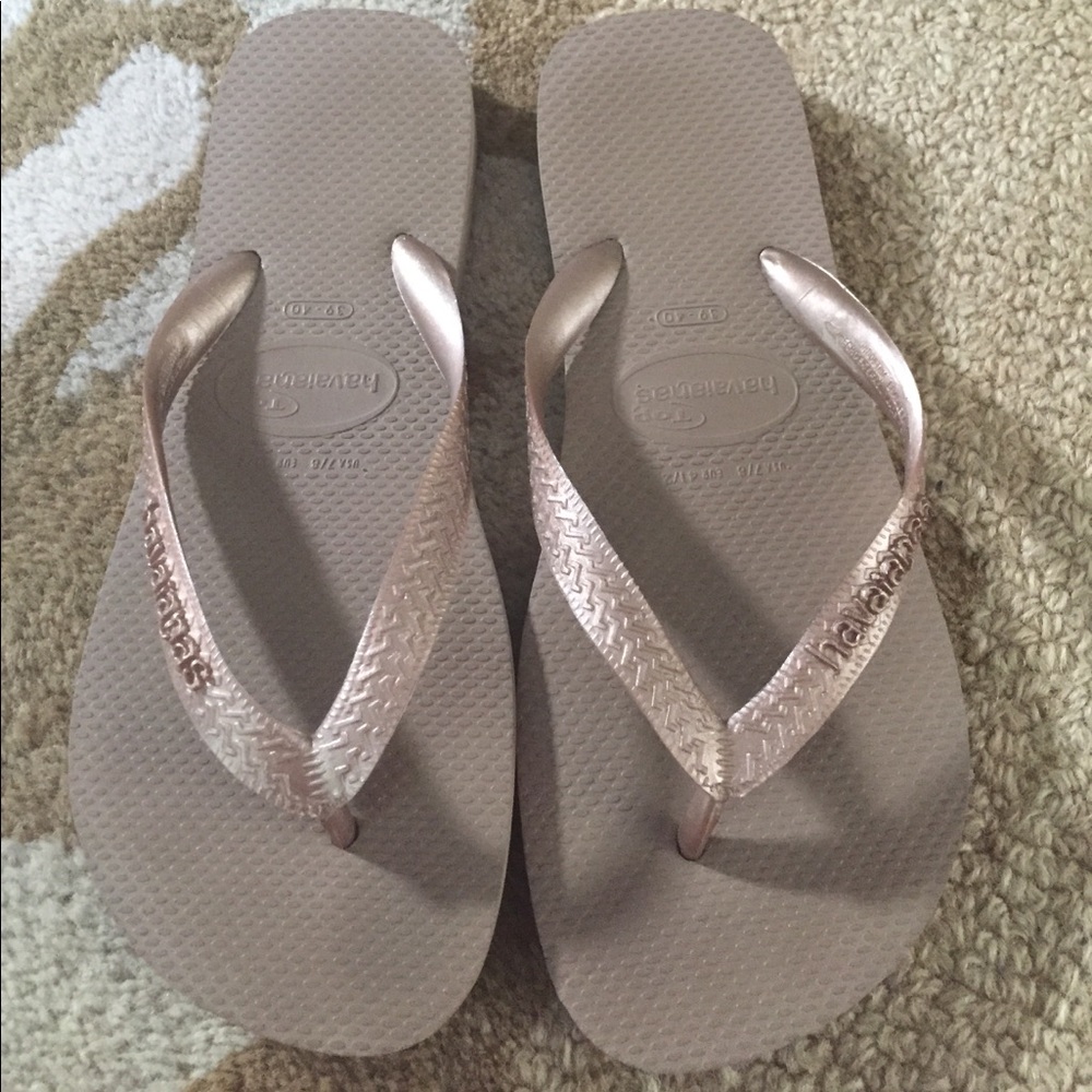 Havaianas gold flippie!