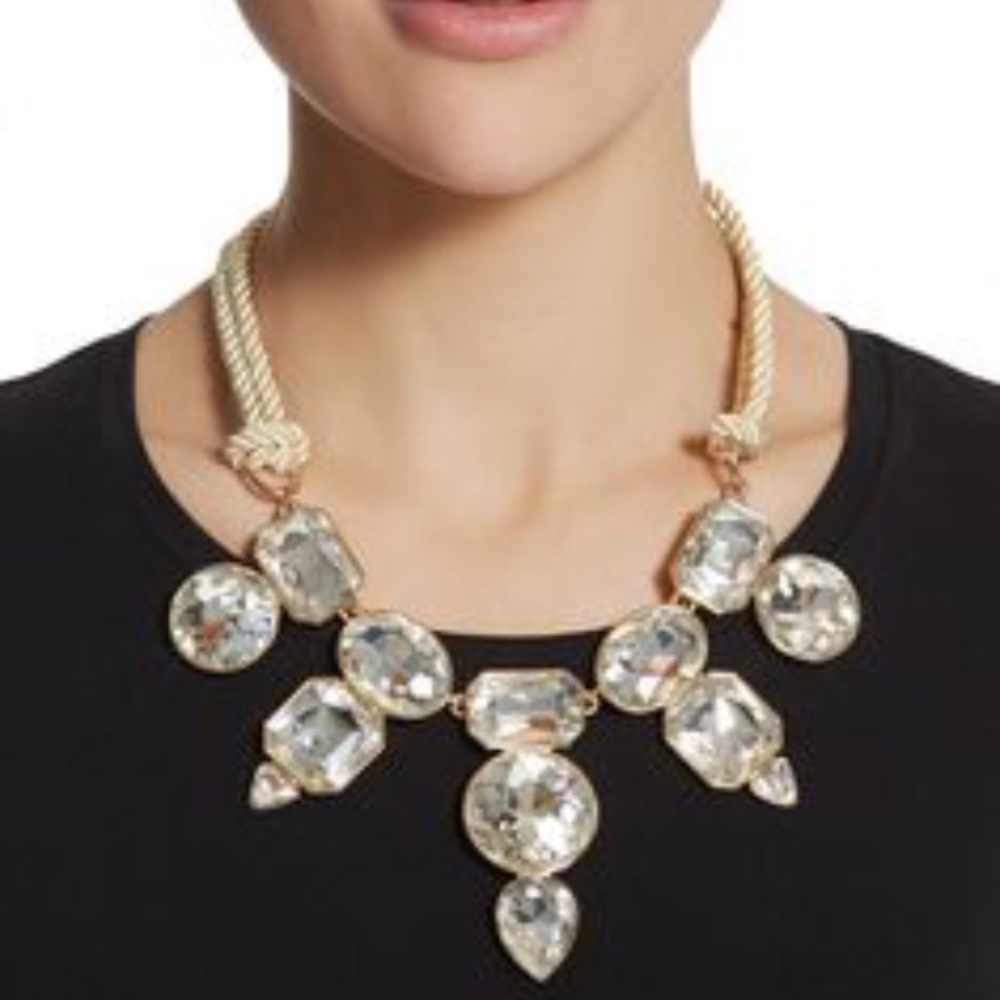Chico's Fiona Bib Necklace
