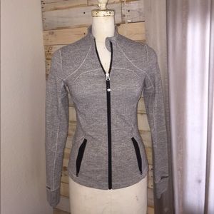 lululemon grey jacket