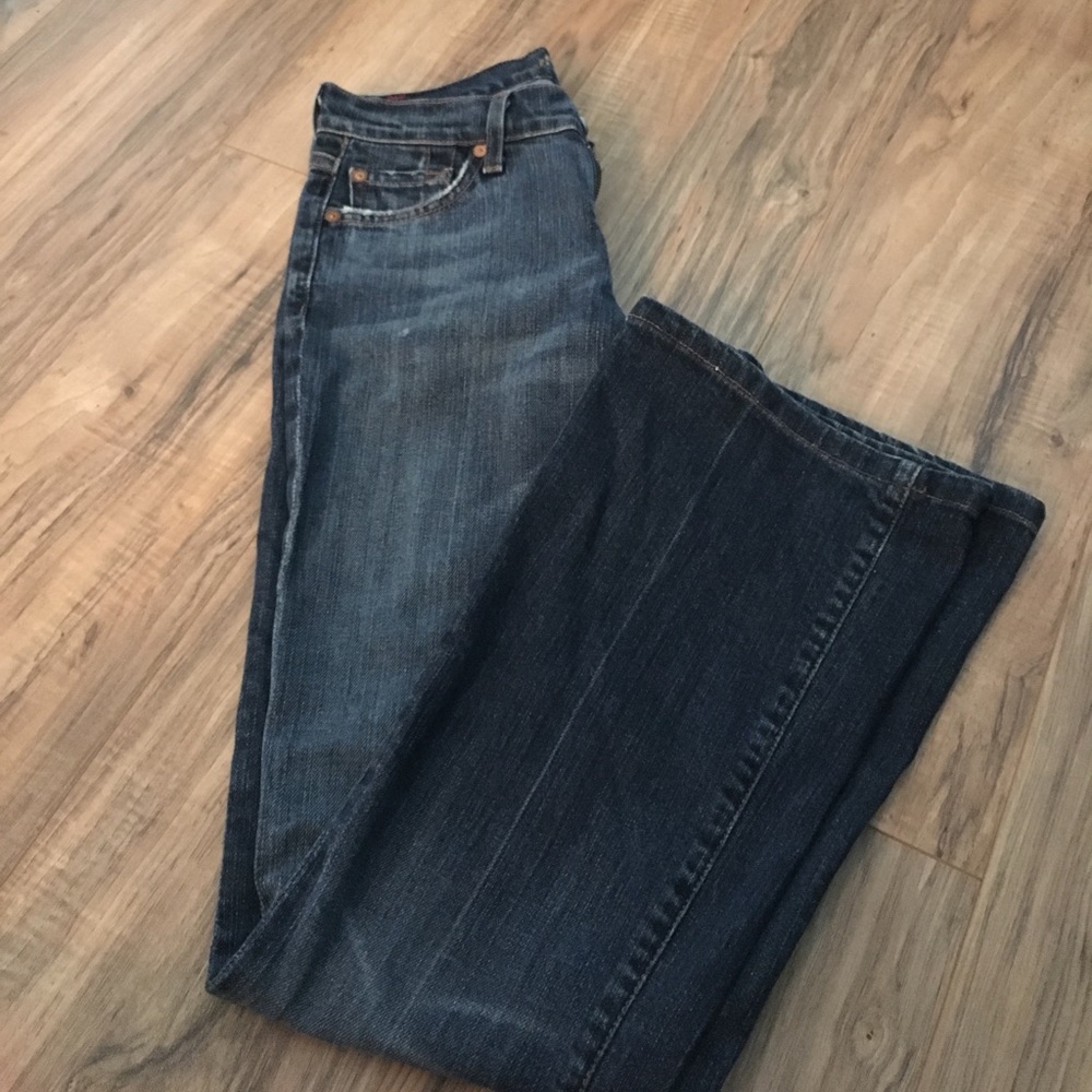 7 Jeans! Offers welcomed