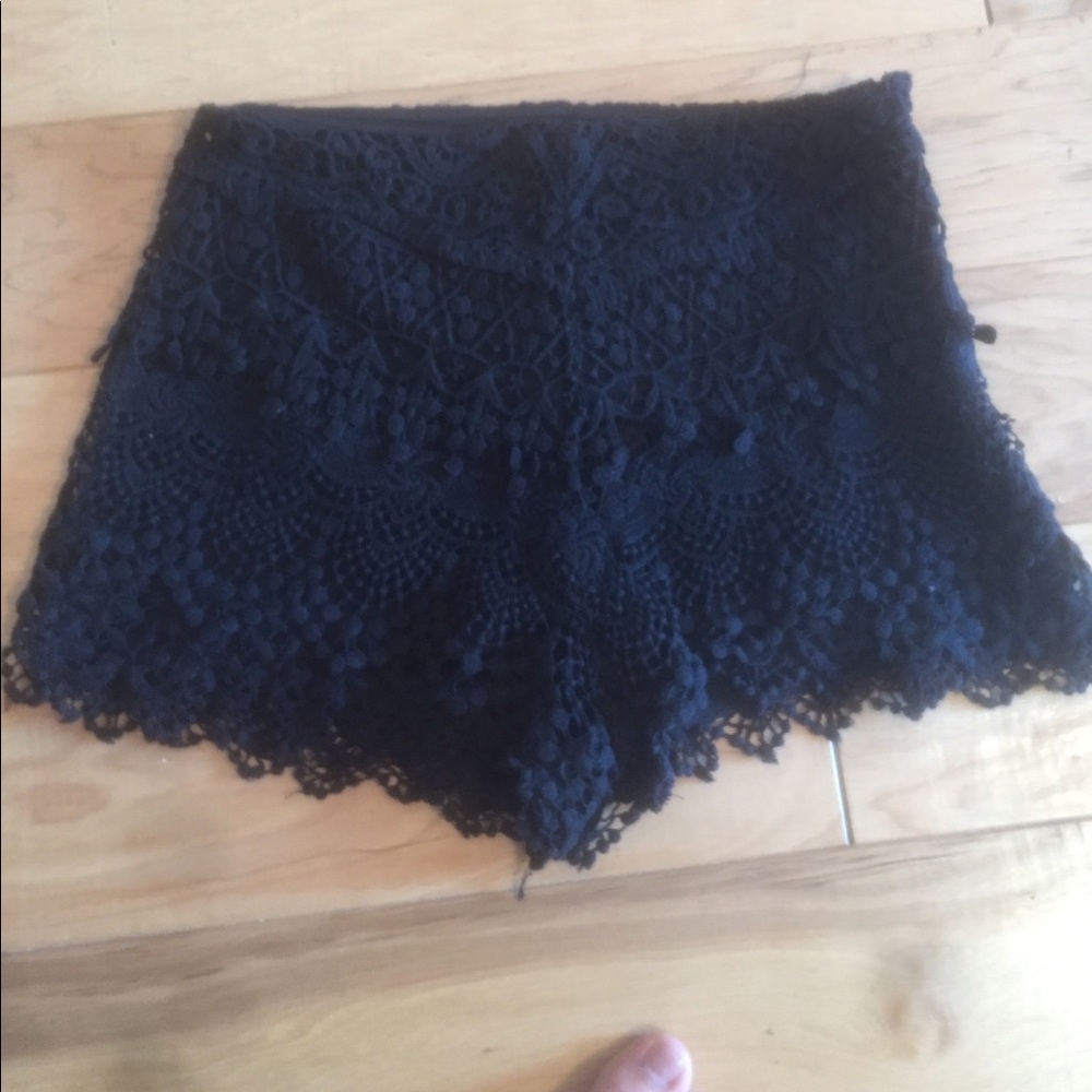 Kimchi Blue Urban Outfitters shorts