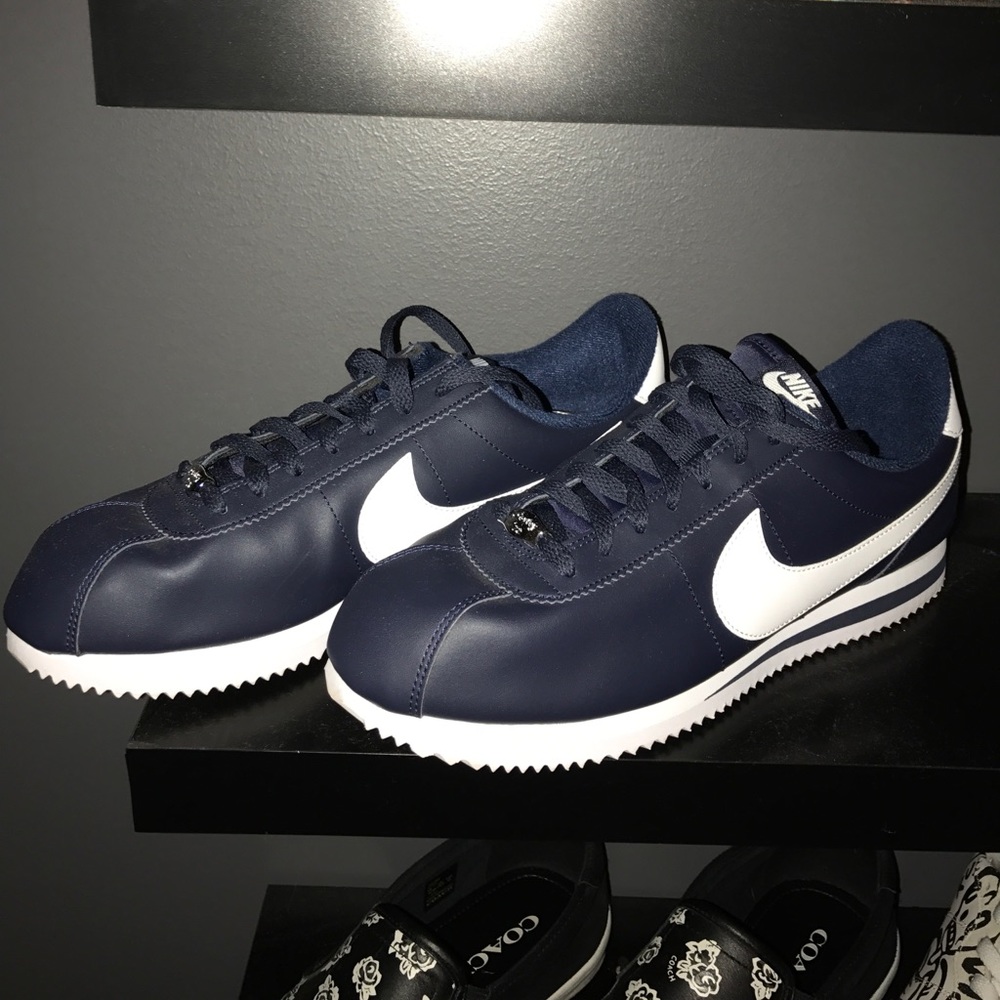 Blue leather Classic Nike running shoes