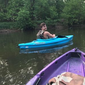 Meet your Posher, Eli