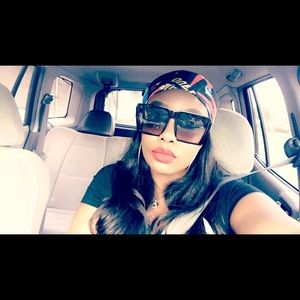 Meet your Posher, Meir