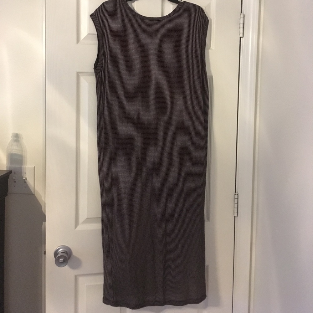 Black & Grey Midi Dress with Slits